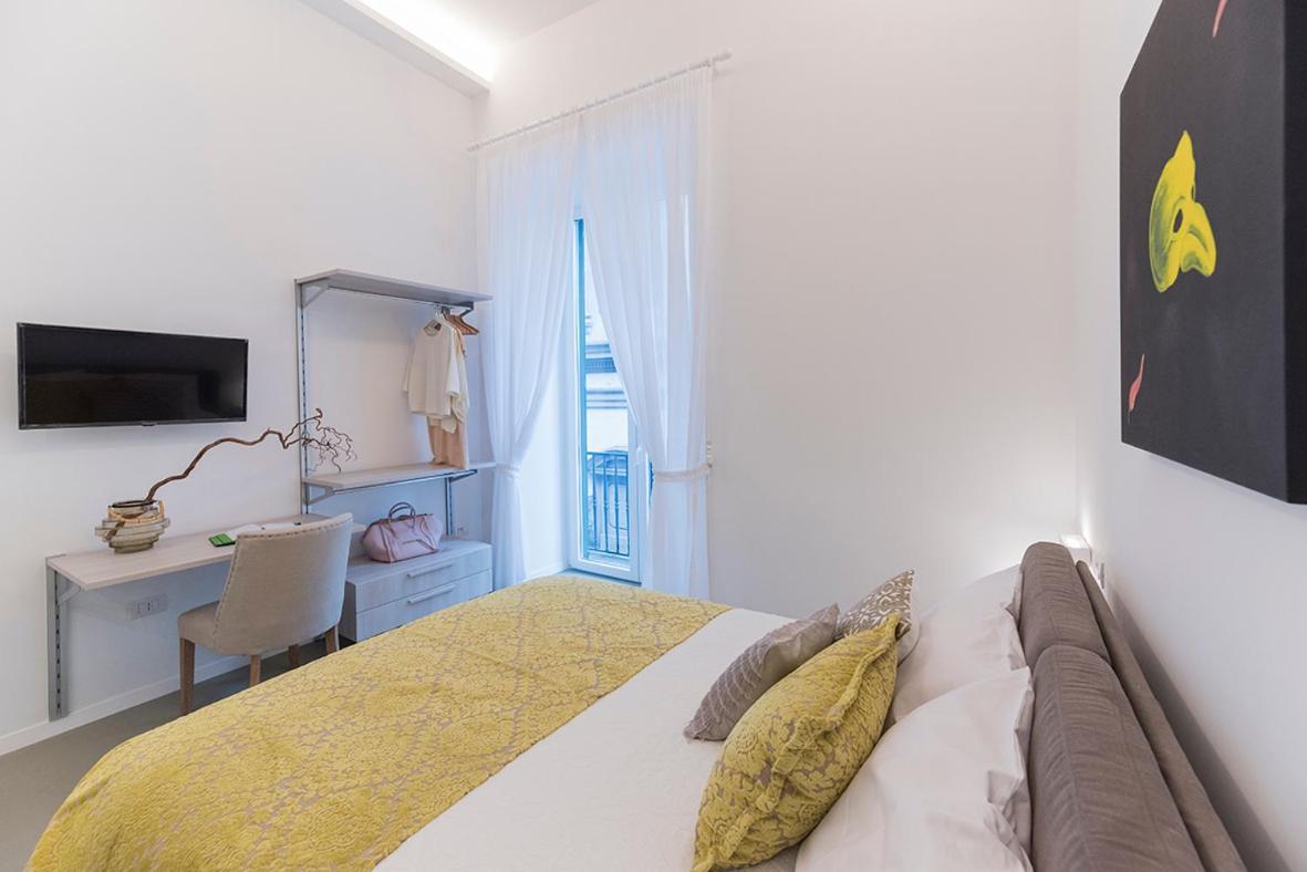 A Misura Duomo Rooms & Apartment - Ls Accommodations Naples Exterior photo