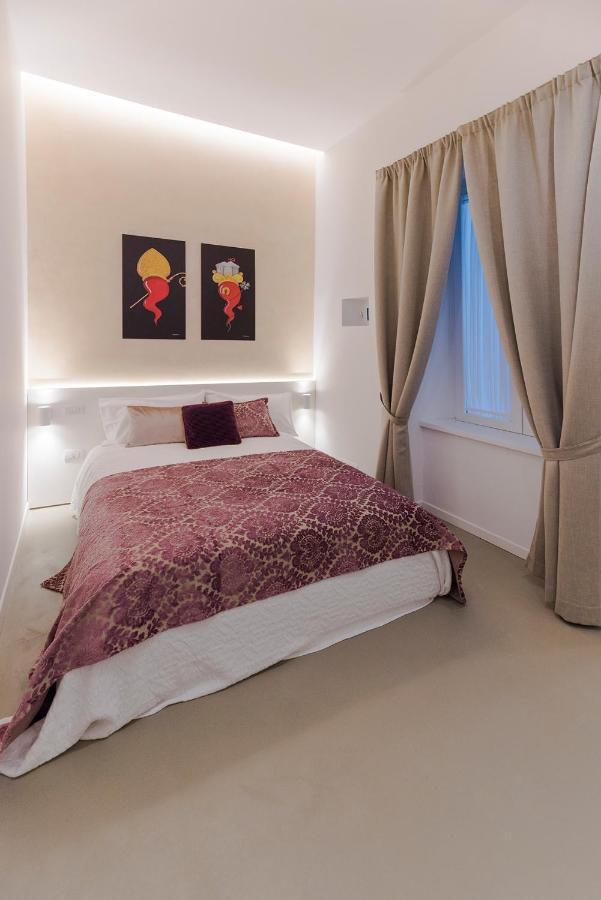A Misura Duomo Rooms & Apartment - Ls Accommodations Naples Exterior photo
