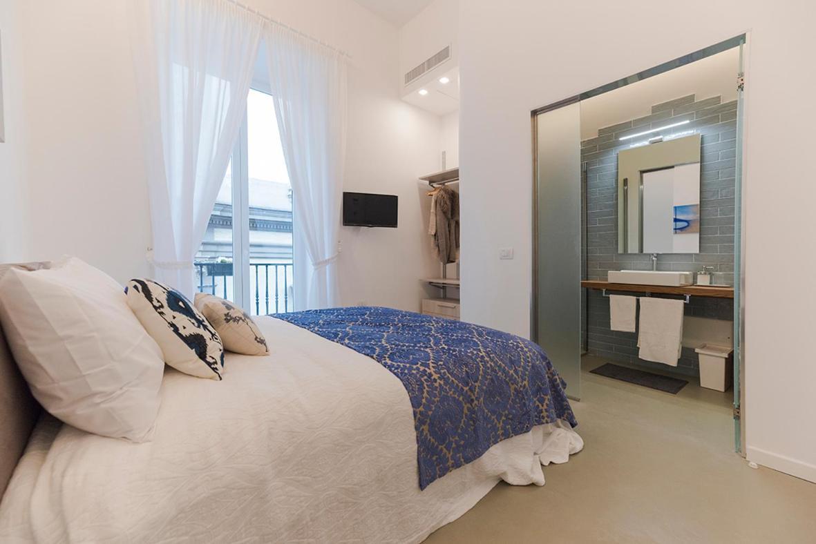 A Misura Duomo Rooms & Apartment - Ls Accommodations Naples Exterior photo